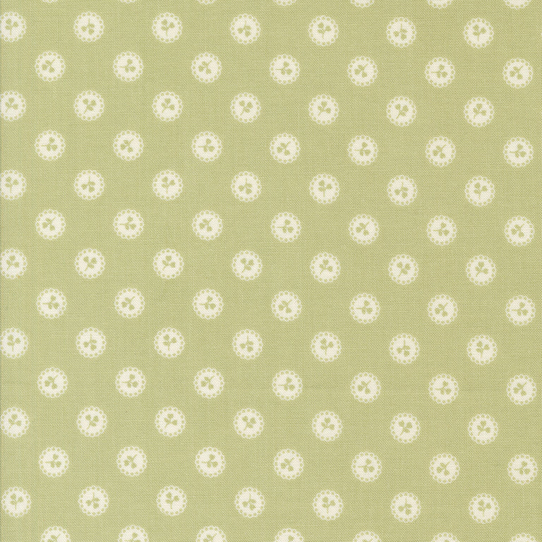 Dainty Meadow Fat Quarter