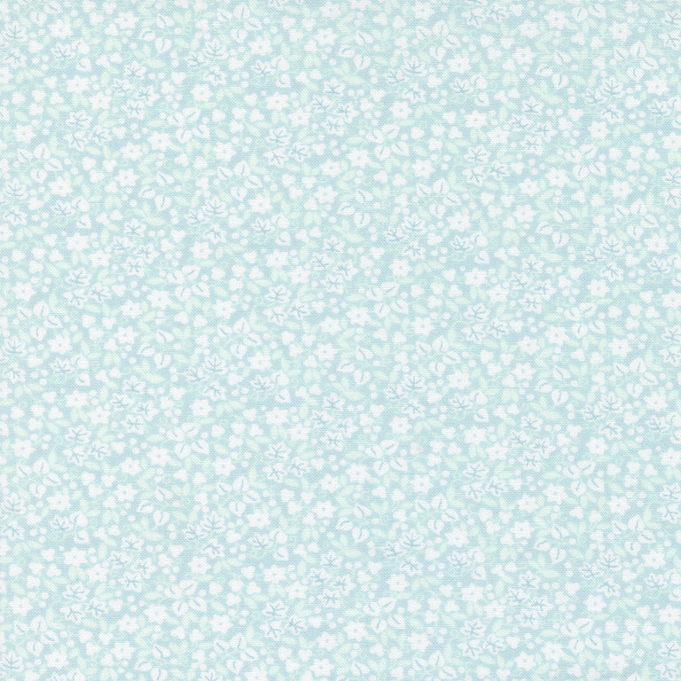The Shores Fat Quarter