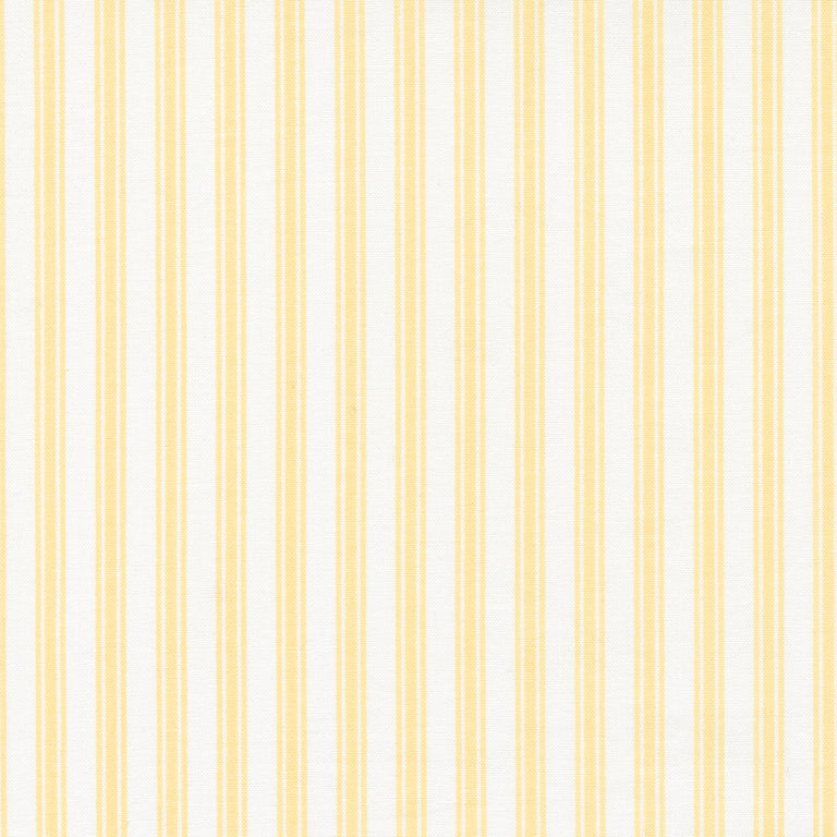 The Shores Fat Quarter